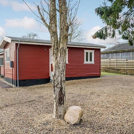 3 Bedroom Lovely Home In Give Uve Exterior photo